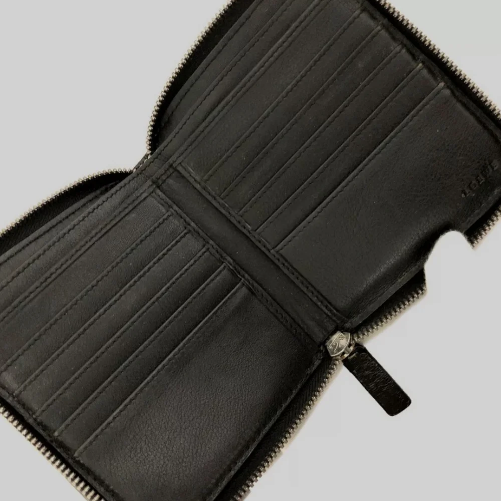 LOEWE Logo Patent Leather Bifold Wallet/7AE0149 - Picture 5 of 8